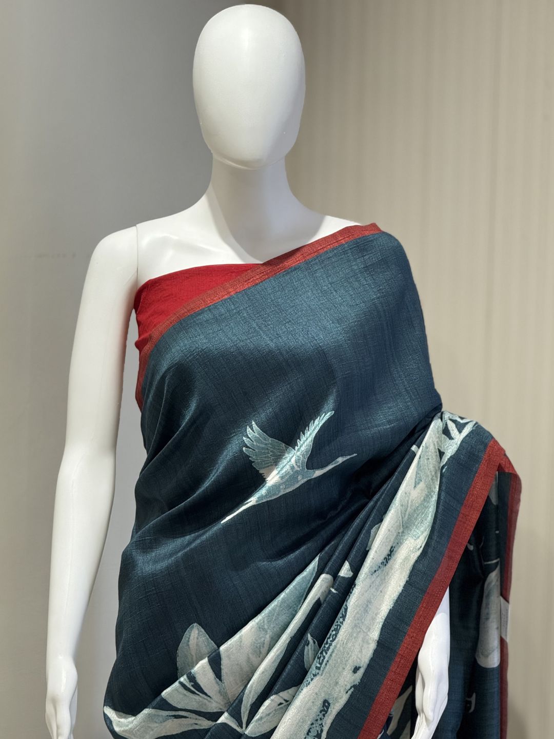 Saree-5 - Image 3