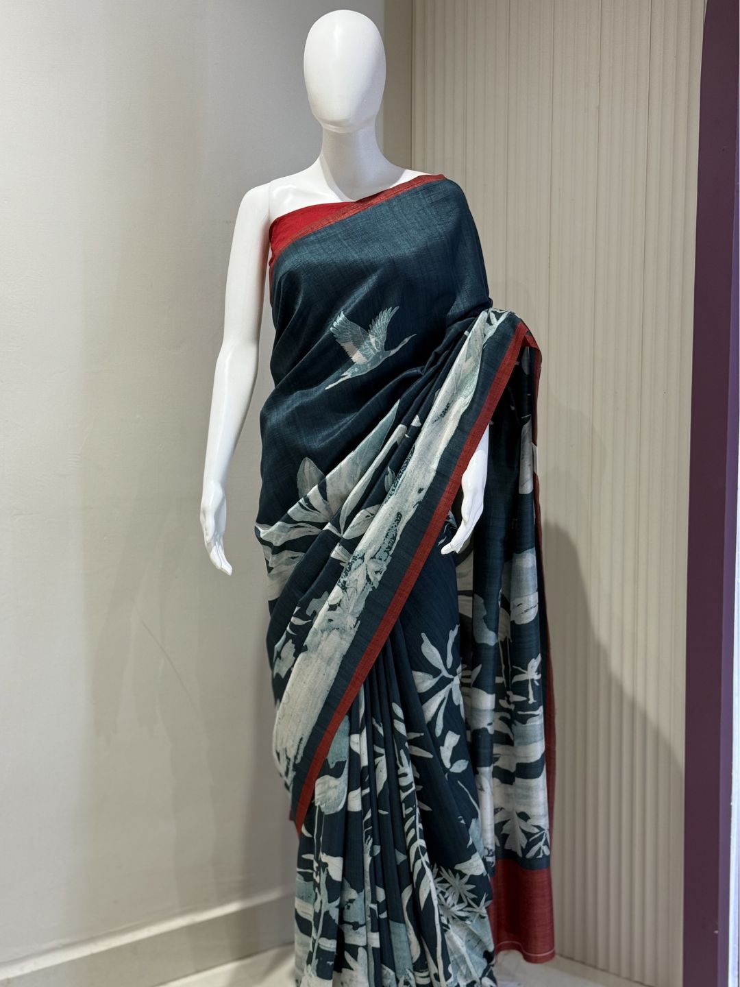 Saree-5 - Image 2